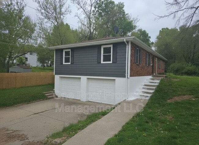 Photo - 3219 N 52nd St