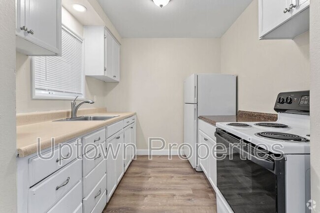 Building Photo - 466 N Adair St Unit #10 Rental