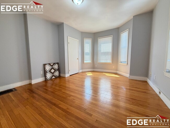 Photo - 50 Lowell St