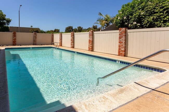 San Remo Court