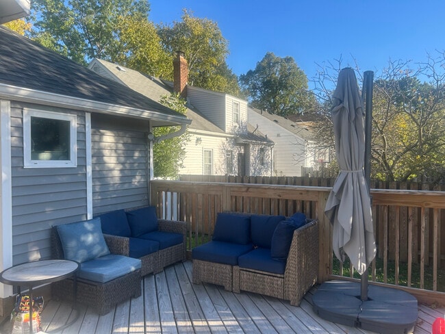 Photo - 3739 N Washburn Ave