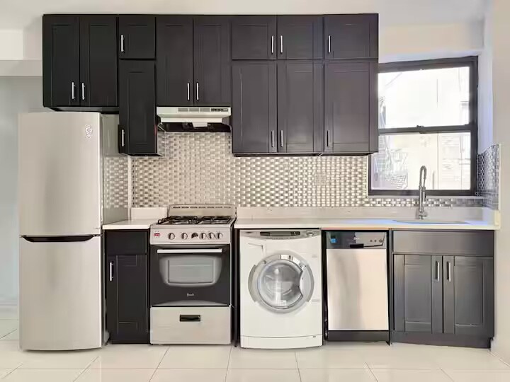 Nice room in a good neighborhood - Nice room in a good neighborhood Unidad 19