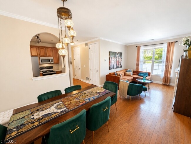 Photo - 271 Windmill Ct