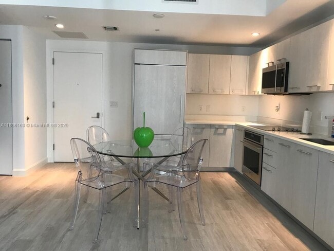 Photo - 55 SW 9th St Unit 2107