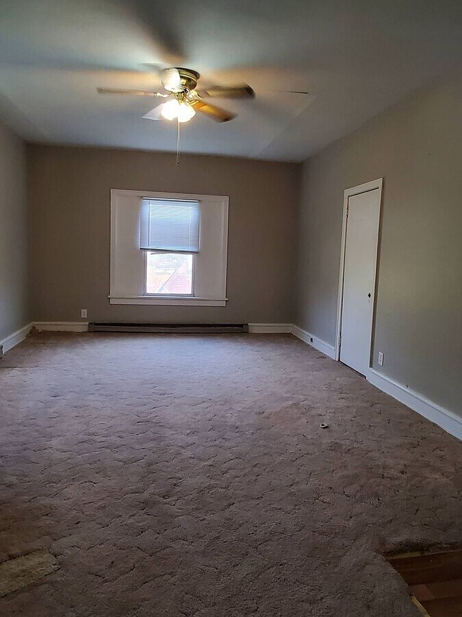 205 Monroe St Rental House Rental in Bluefield, WV