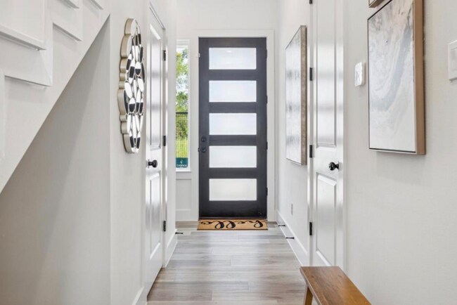 Photo - 5702 Breland St