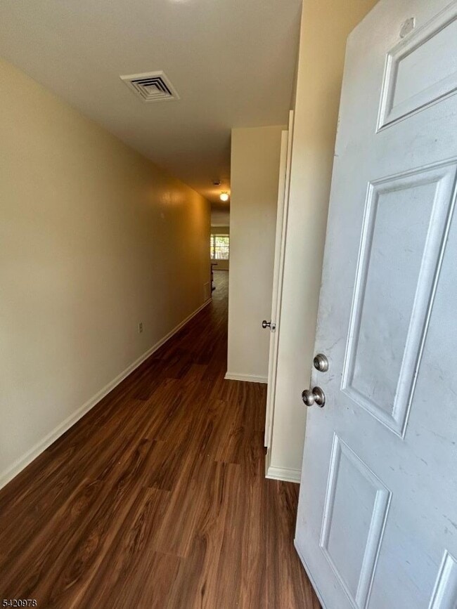 Photo - 13 Hampton Rd