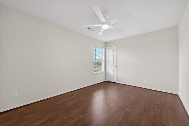 Photo - 14335 Plum Springs Dr