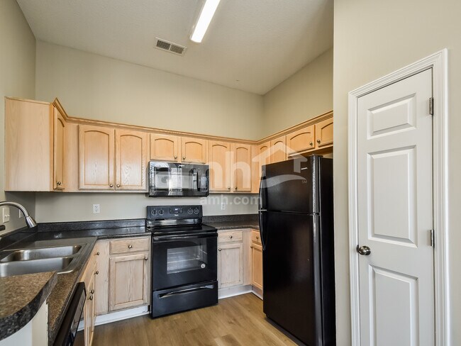 Photo - 2199 Purple Leaf Ln