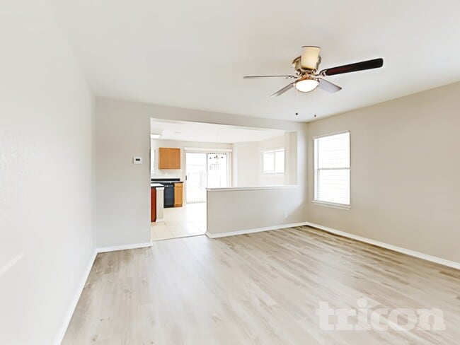 Photo - 15819 Hastings Park