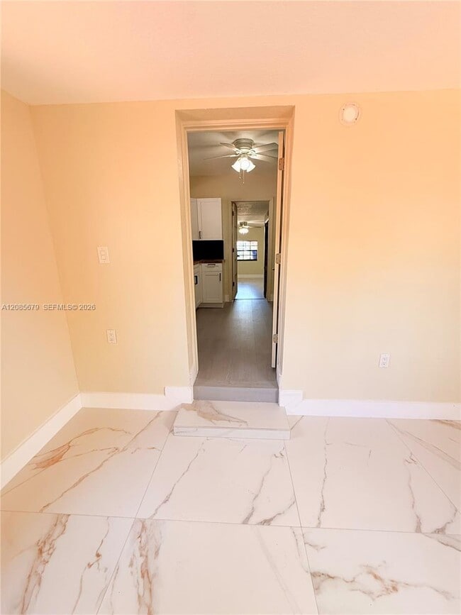 Photo - 2424 SW 21st Ter Unit 0