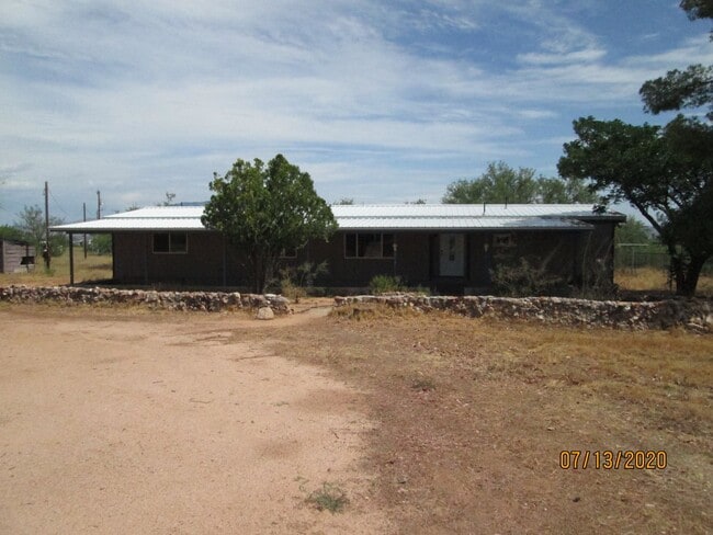 Building Photo - 3316 W Zuni Pl