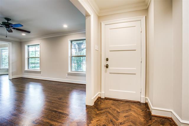 Photo - 6908 Lavendale Ave