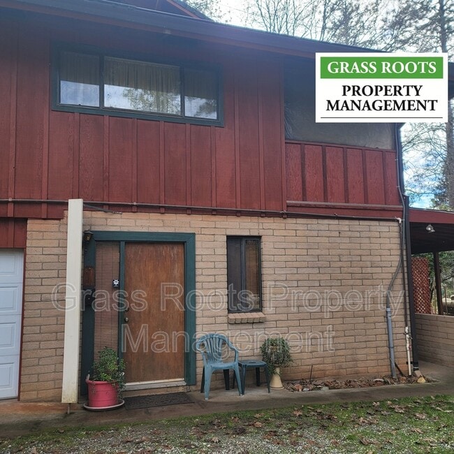 Building Photo - 15772 Sunnyvale Ln