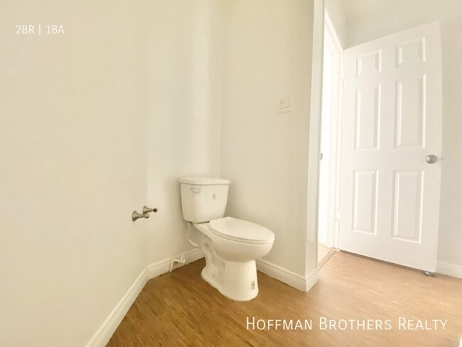 Photo - 2691 N Griffin Ave Unidad 5