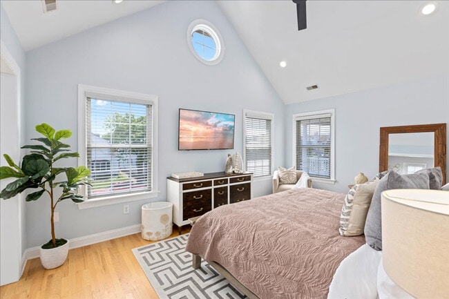 Photo - 212 Central Ave Unit ID1308995P