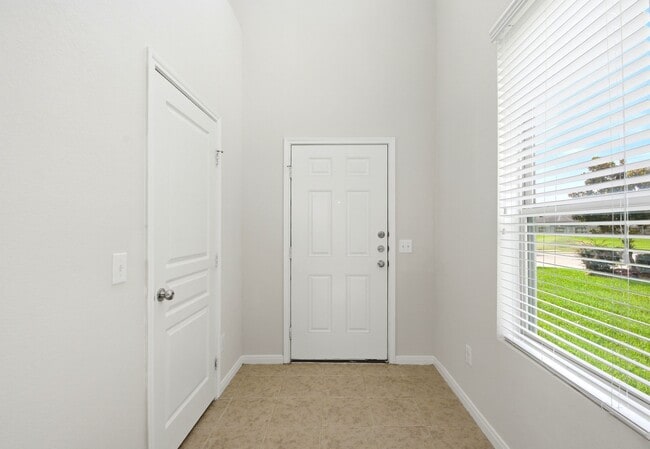 Photo - 12318 Skyview Manor Dr
