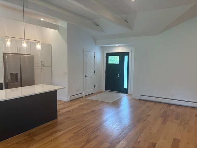 Photo - 73 Candlewood Dr