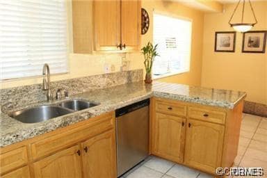 Photo - 20030 Blythe St