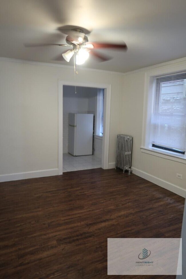 Photo - 4236 N Broadway Unit 4236-303