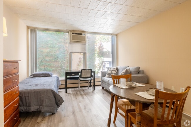 Photo - 307 Thompson - Furnished Studios