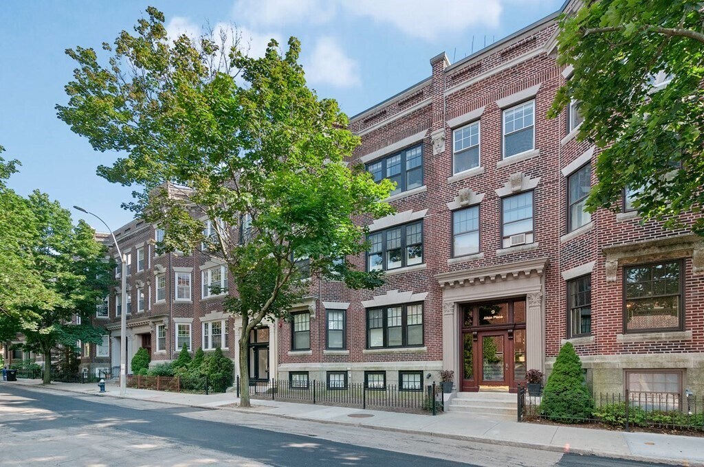 Photo - 20 Alton Pl Unidad 1