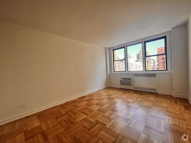 Building Photo - 435 E 79th St Unit 11U Rental