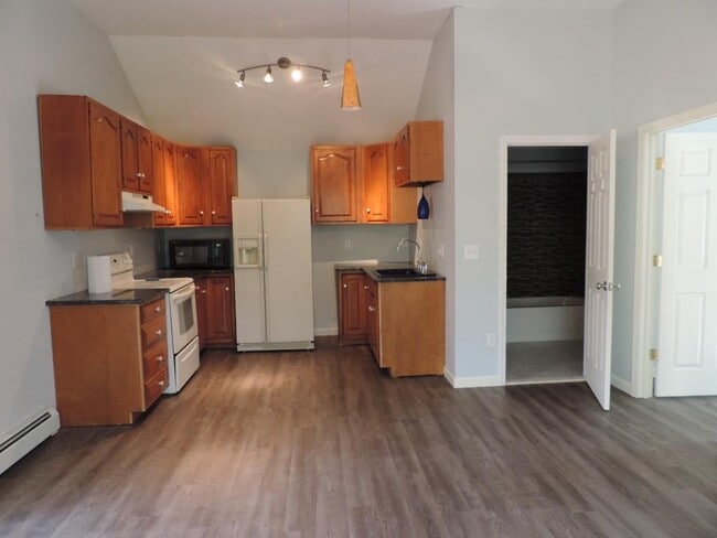 93 Brentwood Rd
