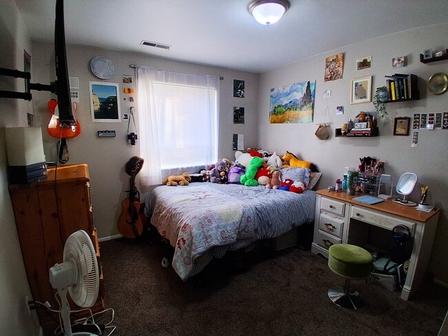 Photo - 1728 N 550 W