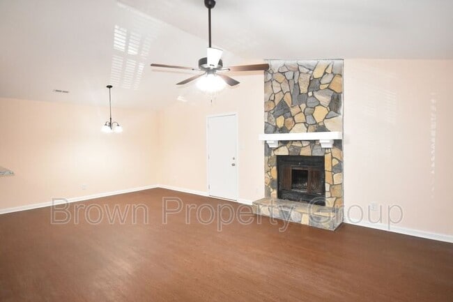 Photo - 1816 Tryon Dr Unit #5