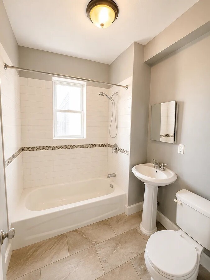 Photo - 15 Goldsmith Ave Unit 3