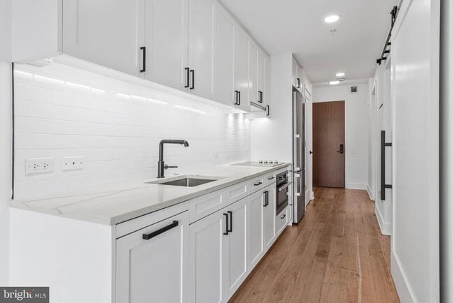 Photo - 1211 Van St SE Unidad 1112