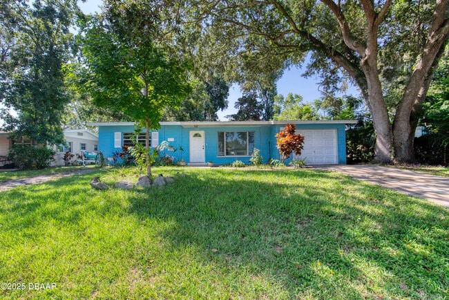 Building Photo - 1133 Bradenton Rd