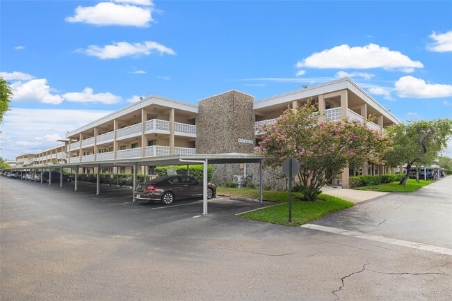 Photo - 5080 Locust St NE