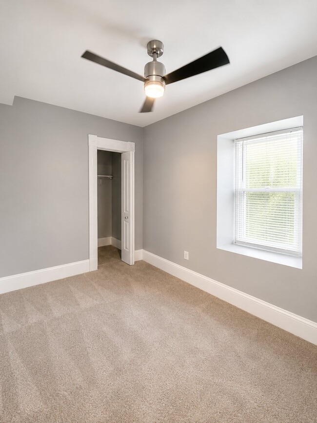 Photo - 10747 S Michigan Ave Unit G