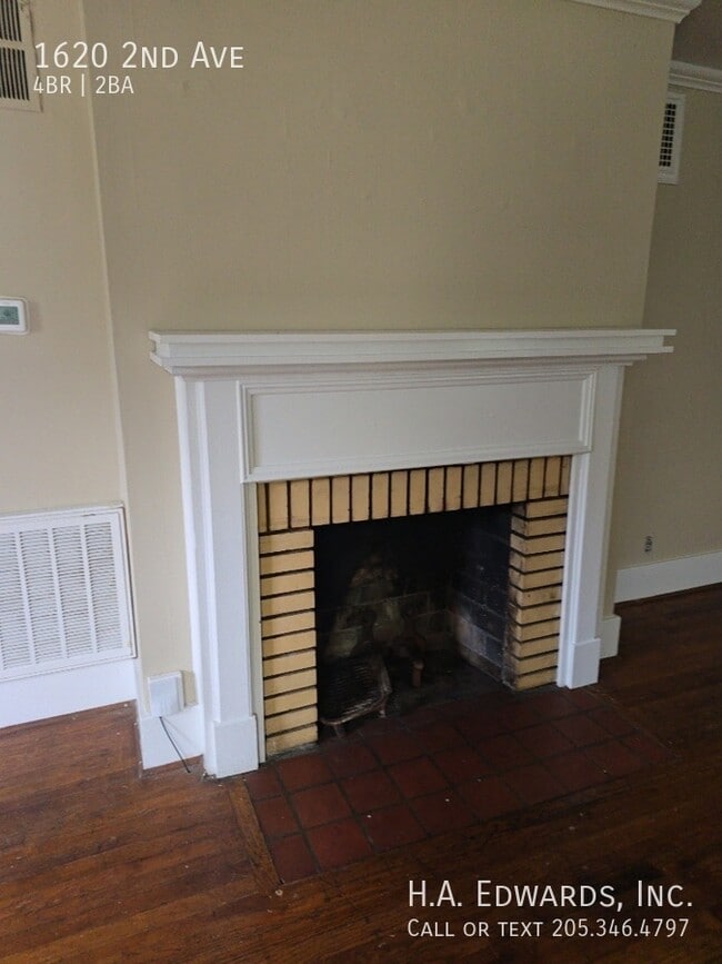 Photo - 1620 2nd Ave