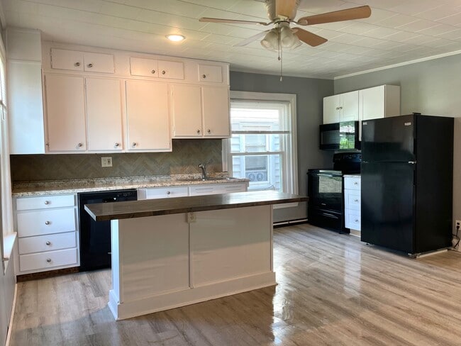 Kitchen - 520 Main St Apartments Unit #2