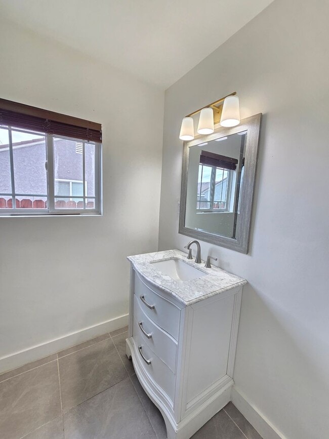 Photo - 8154 Potter Ave Unit 8154 Potter Ave (Main House)