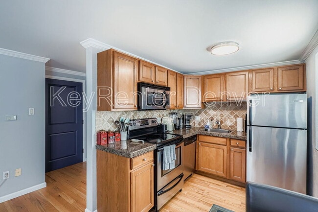 Photo - 1327 Steele St Unidad 203