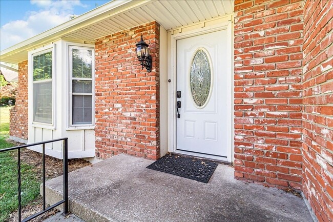 Photo - Great House, Great Yard, Great Neighborhood!