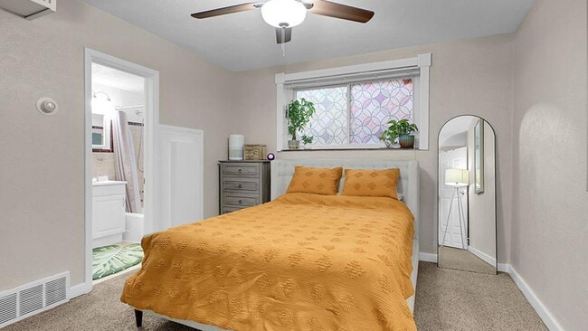 Photo - $1,345.95, 1 Beds - 1 Bath, Condo in Denver with Onsite Laundry! Unit 11
