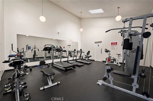 Photo - "Chic 1-Bed Retreat with Pool & Central Vacuum in Anaheim's Heart – 710 Sq Ft of Hardwood Elegance!"