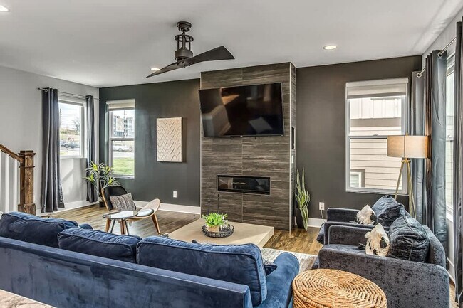 Photo - 1720 14th Ave S Unit ID1051706P