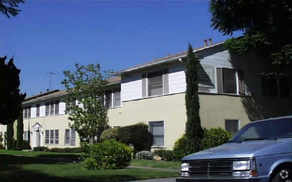 Photo - 1604-1608 Parton Street