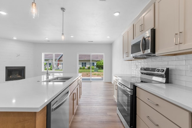 Photo - 2721 Sachet Pl