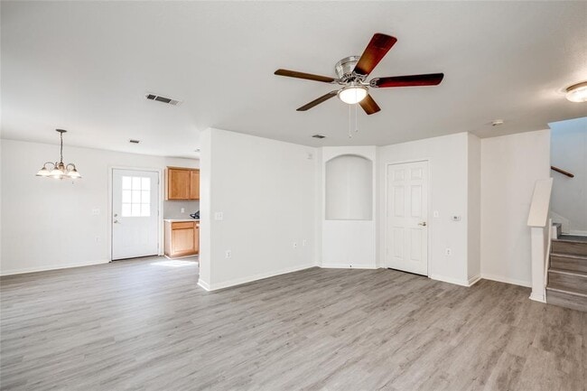 Building Photo - 6117 Perlita Dr