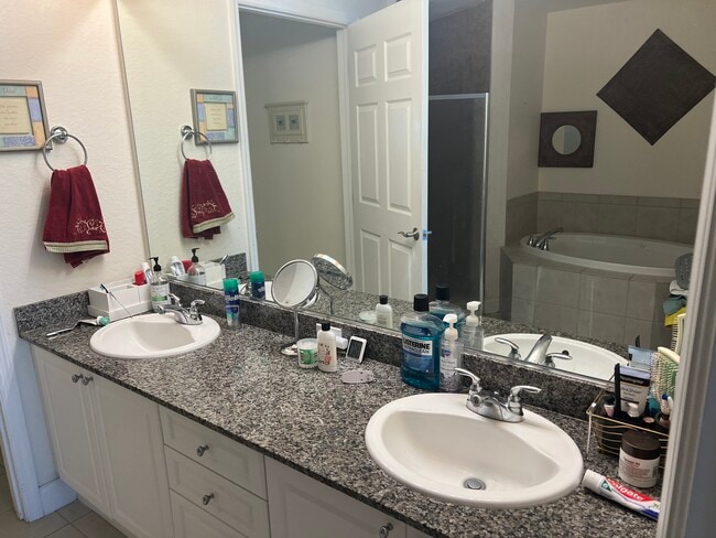 Photo - 2 Oceans West Blvd Unit #1609