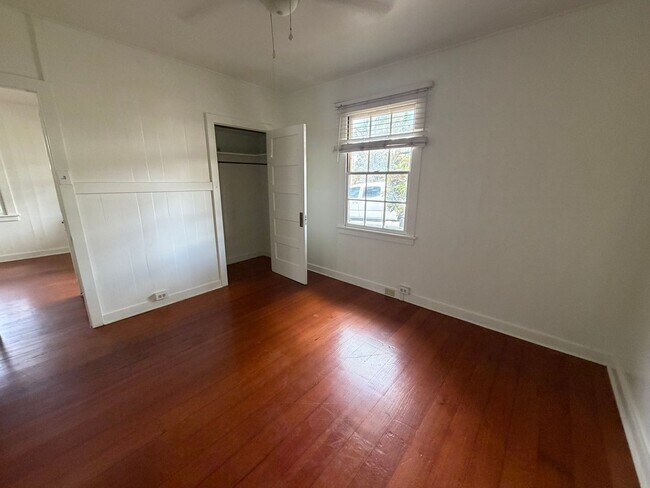 Photo - 1580 Alako St