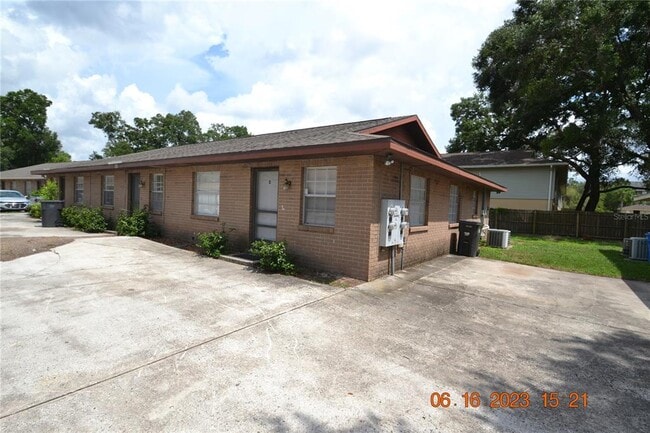 Photo - 409 Big Cedar Way