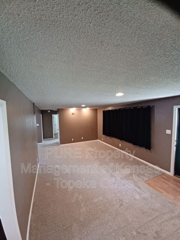 Photo - 4227 SW Drury Ln